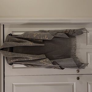 NWT 🆕️ Made in Italy Gray Wool Blend Fringed w/Metallic Accents Long Vest XL